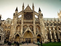 Gara-gara Royal Wedding, Westminster Abbey Ramai Turis!