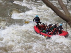 Gaya Gila River Guide Arung Jeram di Magelang