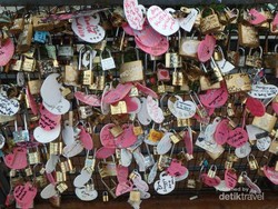 Gembok Cinta Ala Malaysia