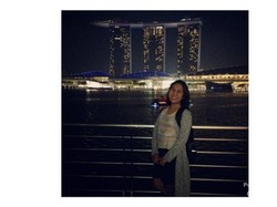 Gemerlap Cahaya Malam di Singapura