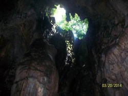 Gua Ini Konon Pernah Ditinggali Dayang Sumbi