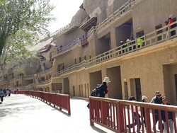 Gua Ribuan Buddha di China yang Jadi Pusat Pertemuan Jalur Sutera