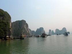 Halong Bay, Raja Ampat-nya Vietnam