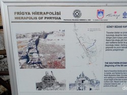 Hierapolis & Pemandian Romawi yang Cantik di Turki