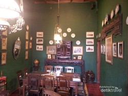 Huize Trivelli Jakarta, Makan dan Bernostalgia ke Zaman Belanda