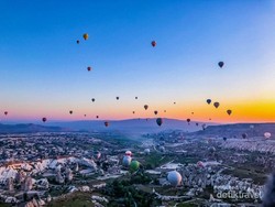 Indahnya Matahari Terbit di Cappadocia