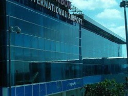 Indahnya Perjalanan Menuju Pantai Pink Lombok