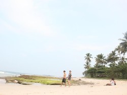 Ingin Tahun Baru yang Tenang? Datanglah ke Sawarna