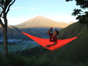 Ini Bukit Mantong, Tempat Camping Asyik Selain Gunung Rinjani