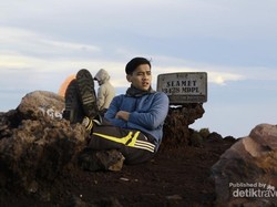 Ini Cerita Perjalanan Menuju Atap Jawa Tengah