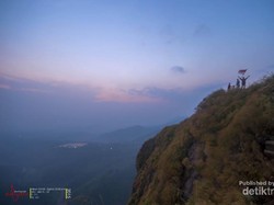 Ini Dia Gunung Batu yang Indah di Jonggol