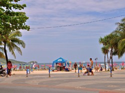 Ini Dia Tempat Favorit Turis Eropa Berbikini di Thailand