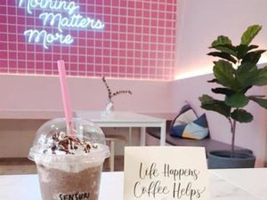 Ini Kedai Kopi Serba Pink Langganan Selebgram Medan
