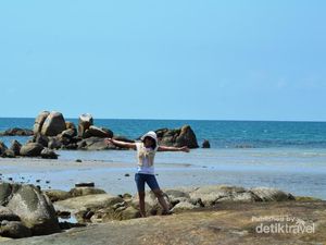 Ini Parai Tenggiri, Pantai Andalan Pulau Bangka