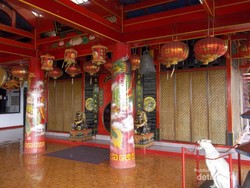 Ini Tempat Bertapa Pendiri Kota Semarang di Vihara Gunung Kalong