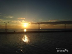 Ini Tempat Cantik Berburu Sunrise di Pulau Pari