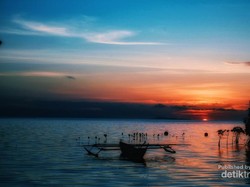 Inikah Sunset Terindah di Pulau Arborek Raja Ampat?