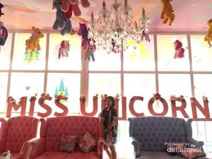 Intip Gemasnya Kafe Tema Unicorn di Cibubur