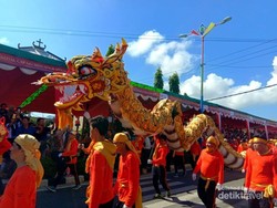 Intip Lagi Perayaan Cap Gomeh di Singkawang