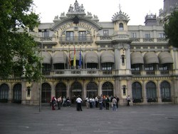 Jalan-jalan ke Barcelona, Mampir Dulu ke Pelabuhannya