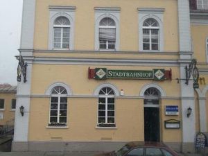 Jangan Tertipu, Gedung Ini Ternyata Adalah Stasiun Kereta