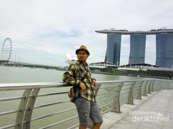 Jelajah Asia Tenggara Hingga Ketinggalan Bus ke Malaysia