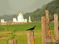 Jembatan Kayu Paling Bersejarah di Myanmar