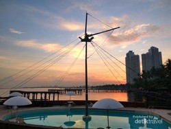 Jogging Sambil Lihat Sunrise di Utara Jakarta