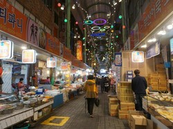 Ke Busan, Jangan Sampai Melewatkan Destinasi Wisata Kuliner Malam Ini