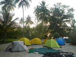 Kemping Seru di Pulau Papa Theo, Kepulauan Seribu