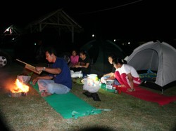 Kemping Seru & Murah Meriah di Pantai Pasir Putih Anyer
