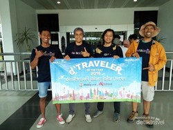 Kenangan Liburan ke Derawan Bareng dTraveler of the Year 2016