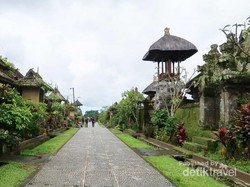 Kenapa Para Orang Tua di Desa Ini Tidurnya di Dapur?