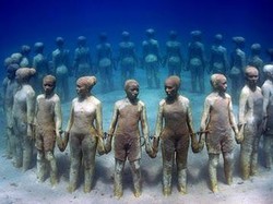 Keren, Ada Museum Patung Bawah Laut di Meksiko!