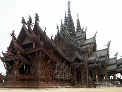 Keren! Bangunan Paling Cantik dan Antik di Thailand