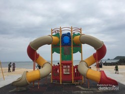 Keren! Kuta Mandalika Jadi Pantai Ramah Anak di Pulau Lombok