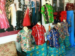 Keren! Papua Juga Punya Batik