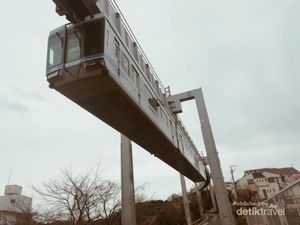 Kerennya Jepang Punya Monorel Melayang