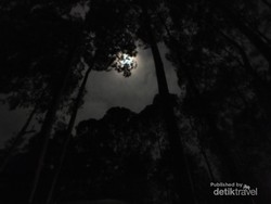 Ketika Purnama Menyapa Hulu Citarum