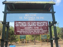 Kisah Pohon Pengabul Keinginan & Danau Air Asin di NTB