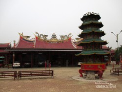 Konon, Inilah Vihara Terbesar di Pulau Sumatera