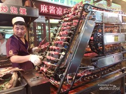 Kreatif! Mesin Pembuat Sate di China