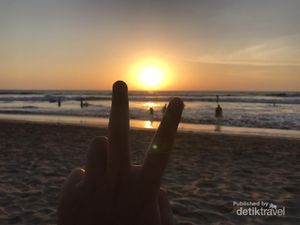 Kuta, Si Pantai Senja