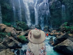 Lampung Ternyata Punya Air Terjun Seindah Ini