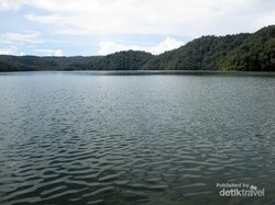Lau Kawar, Danau Indah yang Terlupakan di Sumatera Utara