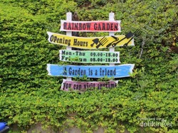 Lembang Punya Taman yang Bagai Pelangi