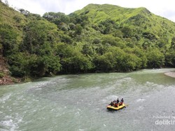 Libur Akhir Pekan di Aceh Besar, Main Arung Jeram Yuk!