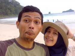 Libur Akhir Pekan, Main ke Pantai Sendiki Malang