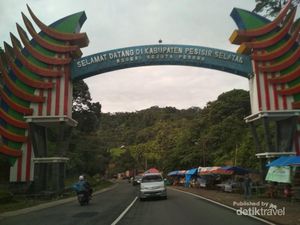 Libur Mudik Lebaran, Yuk Nikmati Sunset di Puncak Mandeh