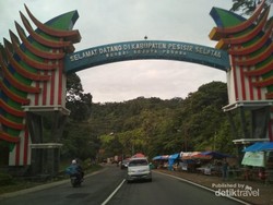 Libur Mudik Lebaran, Yuk Nikmati Sunset di Puncak Mandeh